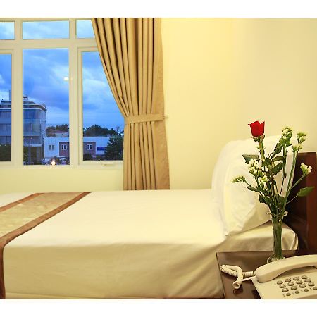 דה נאנג Thanh Nhan Hotel מראה חיצוני תמונה