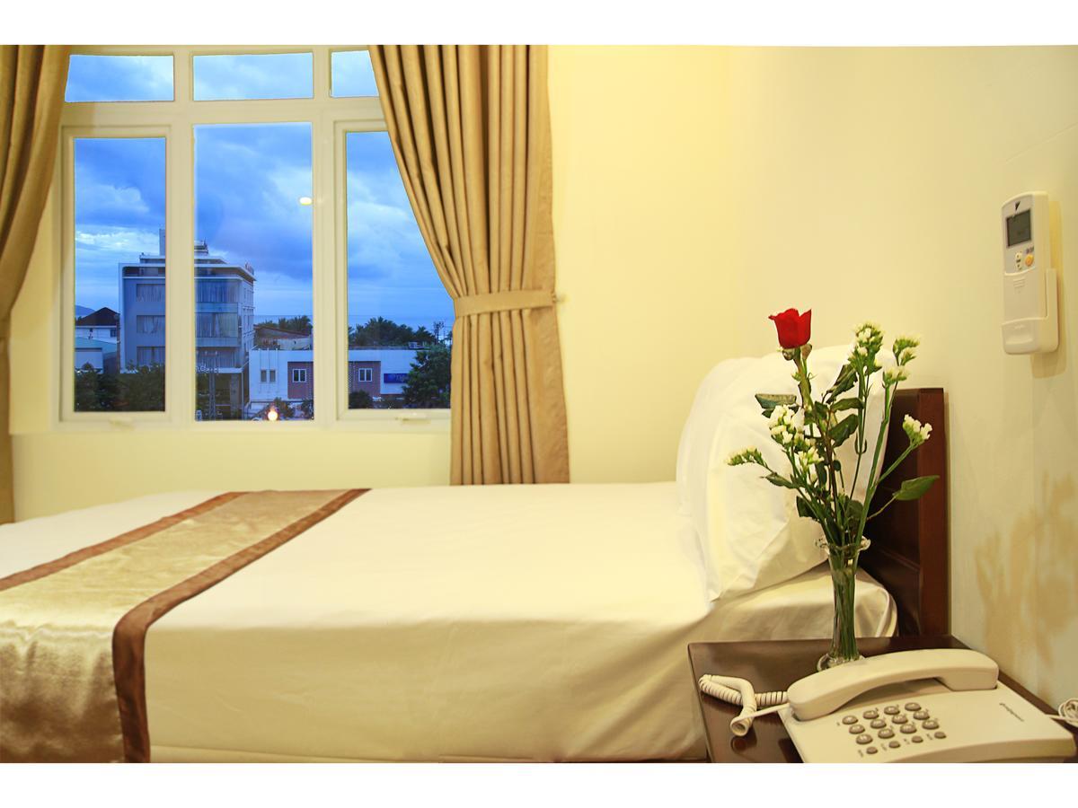 דה נאנג Thanh Nhan Hotel מראה חיצוני תמונה