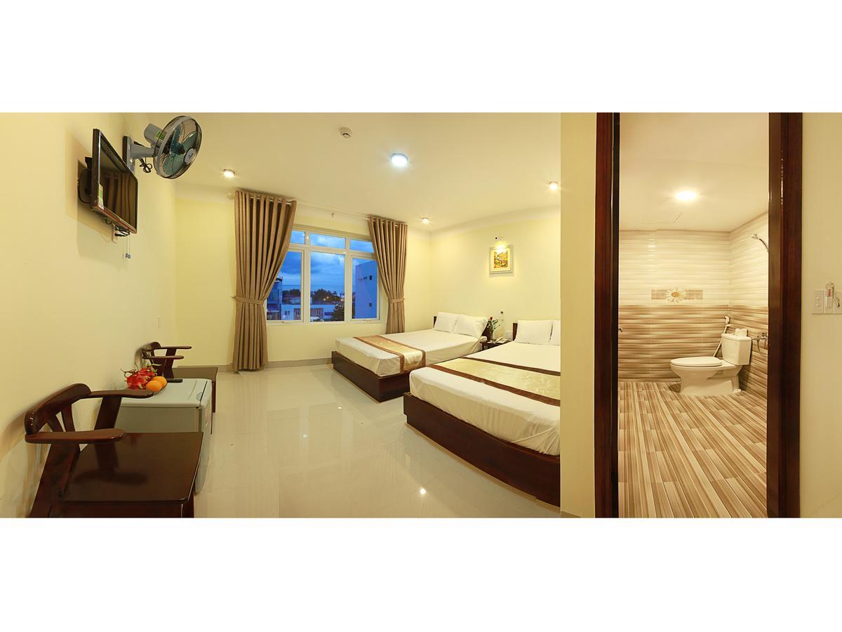 דה נאנג Thanh Nhan Hotel מראה חיצוני תמונה