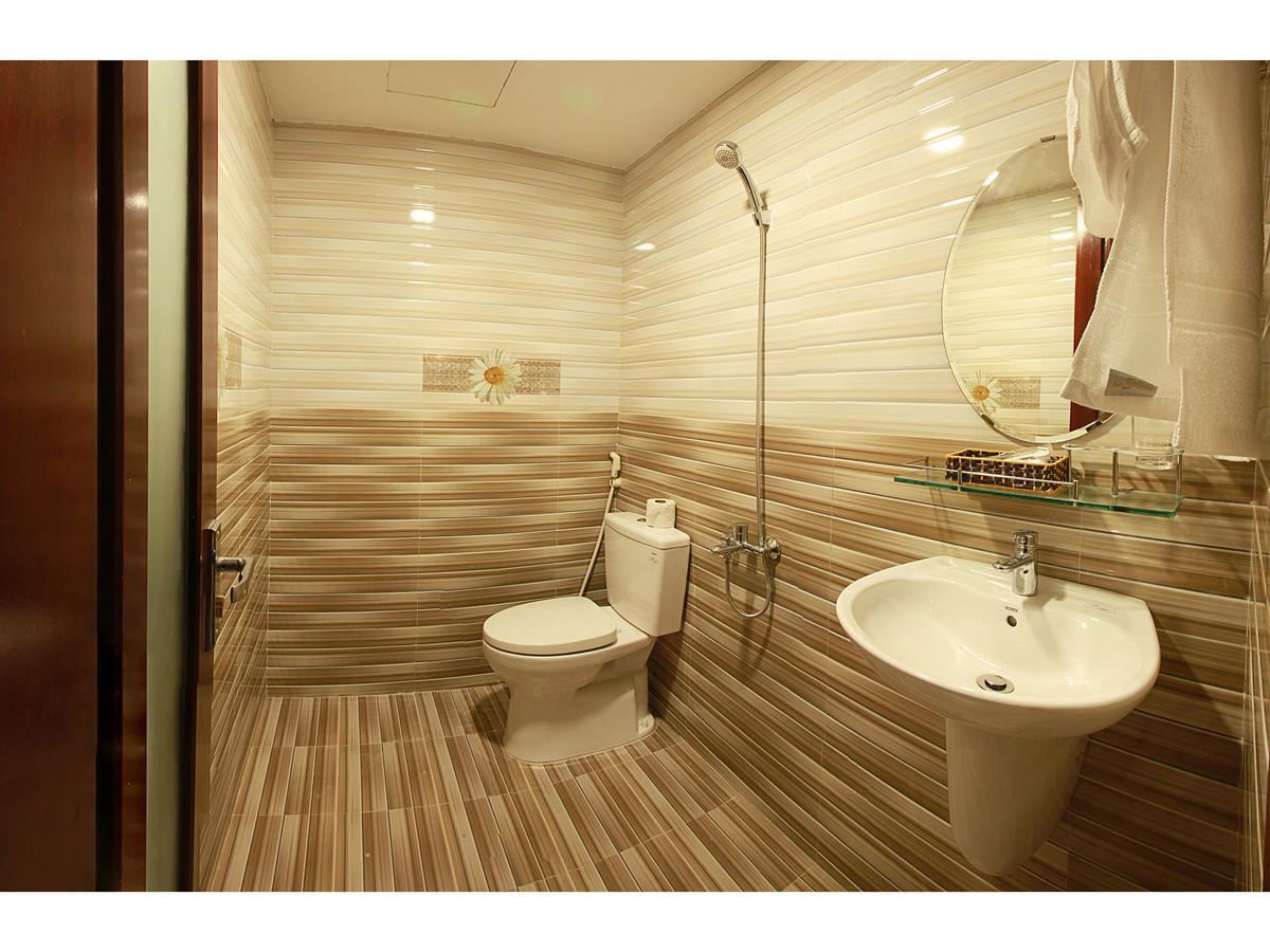 דה נאנג Thanh Nhan Hotel מראה חיצוני תמונה
